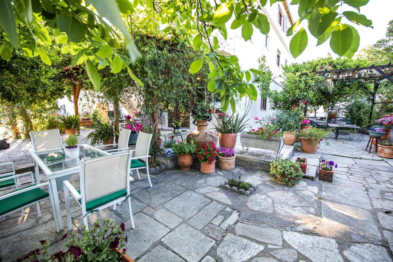 The Village House Volos Esterno foto